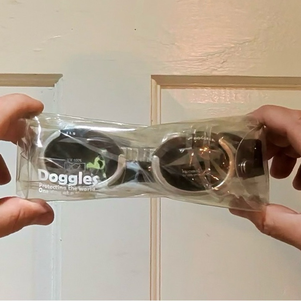 Doggles Silver Black Dog Sunglasses Goggles